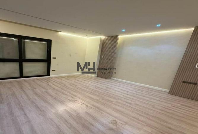 104598349 - Property Main Image
