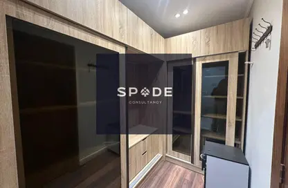 شقة - 3 غرف نوم - 3 حمامات للايجار في ايستاون - كمبوندات التجمع الخامس - التجمع الخامس - مدينة القاهرة الجديدة - القاهرة