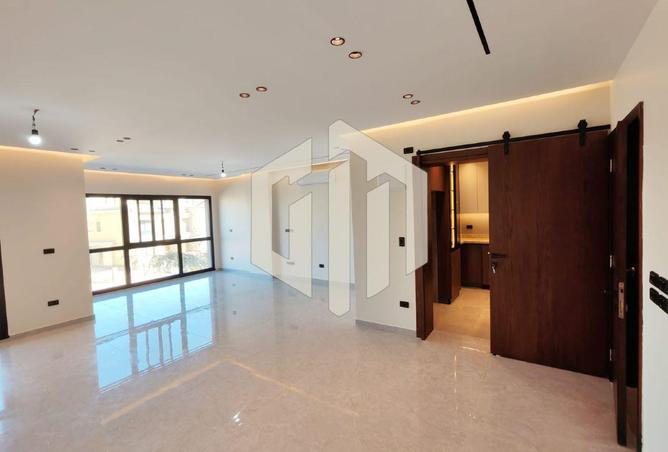 63645744 - Property Main Image