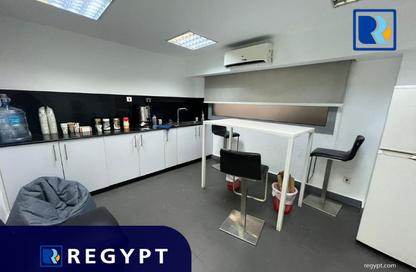طابق كامل - استوديو - 5 حمامات للايجار في شارع 261 - المعادي الجديدة - حي المعادي - القاهرة