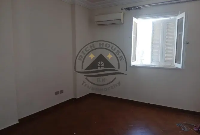 111619857 - Property Image 3