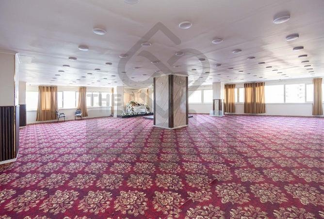 90182969 - Property Image 3