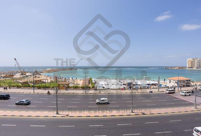 90182969 - Property Image 2