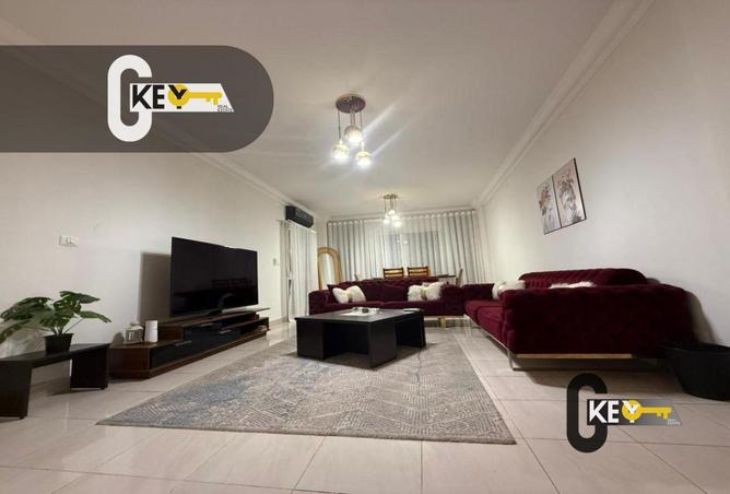 8601023 - Property Image 2