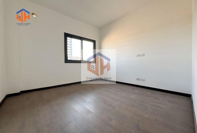 8699077 - Property Image 2