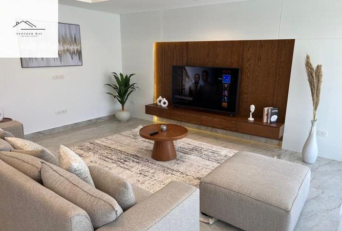 53732069 - Property Main Image