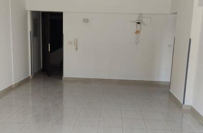 Apartment - 2 Bedrooms - 1 Bathroom for rent in El Rehab Extension - Al Rehab - New Cairo City - Cairo