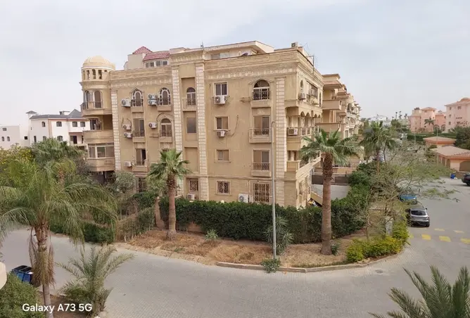 121653766 - Property Image 3