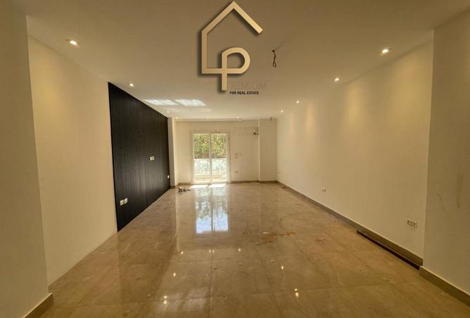 56251840 - Property Main Image