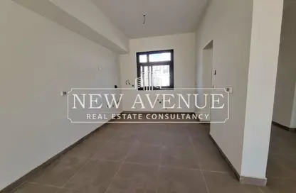 تاون هاوس - 4 غرف نوم - 4 حمامات للبيع في كمبوند البروج - كمبوندات الشروق - مدينة الشروق - القاهرة