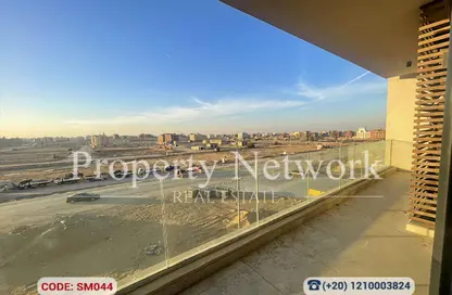 Apartment - 3 Bedrooms - 2 Bathrooms for sale in El Patio Oro - 5th Settlement Compounds - The 5th Settlement - New Cairo City - Cairo