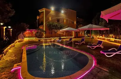 فيلا - 7 غرف نوم - 5 حمامات للايجار في محور محمد نجيب - ابو الهول - مدينة القاهرة الجديدة - القاهرة