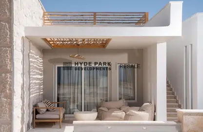 Chalet - 2 Bedrooms - 2 Bathrooms for sale in Seashore - Ras Al Hekma - North Coast