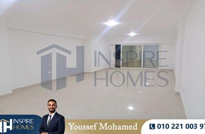 Apartment - 3 Bedrooms - 2 Bathrooms for rent in Grand View - Smouha - Hay Sharq - Alexandria