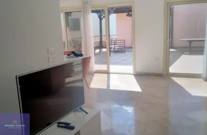 Penthouse - 2 Bedrooms - 2 Bathrooms for sale in Sarayat Al Maadi - Hay El Maadi - Cairo