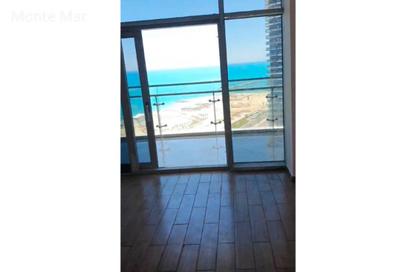 Chalet - 2 Bedrooms - 3 Bathrooms for sale in The Gate Towers - New Alamein City - Al Alamein - North Coast