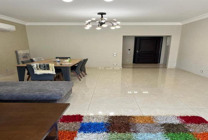 8715228 - Property Image 3