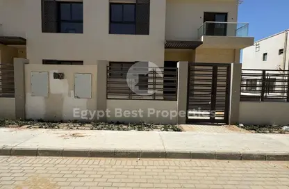 Twin House - 5 Bedrooms - 4 Bathrooms for sale in Fifth Square - The 5th Settlement - New Cairo City - Cairo