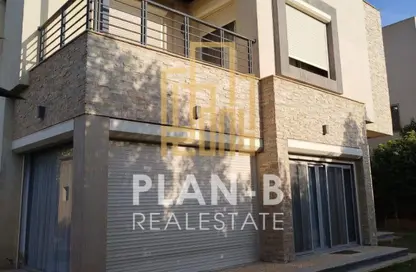 فيلا - 4 غرف نوم - 5 حمامات للبيع في الجريا - كمبوندات الشيخ زايد - الشيخ زايد - الجيزة