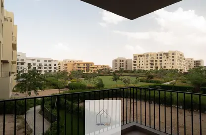 شقة - 2 غرف نوم - 3 حمامات للبيع في أو ويست - كمبوندات 6 أكتوبر - مدينة 6 أكتوبر - الجيزة