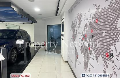 معرض - استوديو - 2 حمامات للبيع في شارع الطيران - رابعة العدوية - مدينة نصر - القاهرة