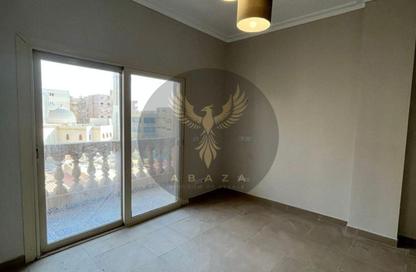 Apartment - 3 Bedrooms - 2 Bathrooms for rent in La Vie - South Investors Area - New Cairo City - Cairo