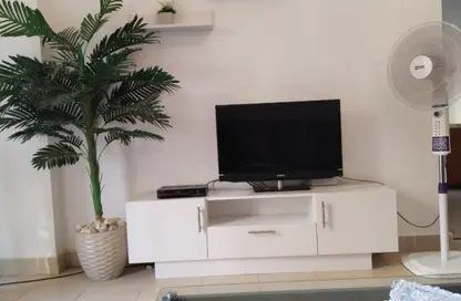 شقة - 2 غرف نوم - 2 حمامات للايجار في المستقبل - الحي الثاني عشر - الشيخ زايد - الجيزة