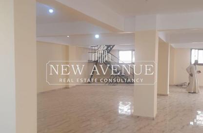 Factory - Studio - 2 Bathrooms for sale in Al Obour Road - Obour Market - Obour City - Qalyubia