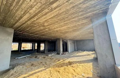 محل تجاري - استوديو - 2 حمامات للايجار في منطقة خدمات البنفسج - البنفسج - مدينة القاهرة الجديدة - القاهرة