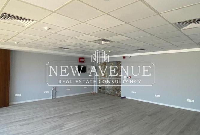 2P7ZyY8y5Gi - Property Image 2