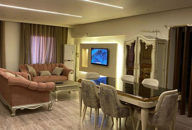 93819679 - Property Image 2