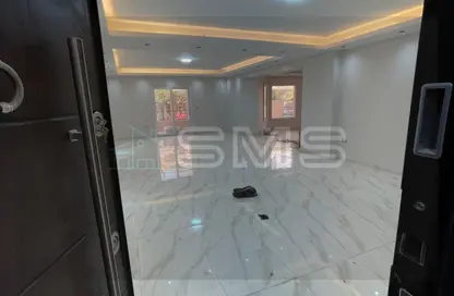 شقة - 2 غرف نوم - 2 حمامات للايجار في شارع واصف غالي باشا - النرجس 4 - النرجس - مدينة القاهرة الجديدة - القاهرة