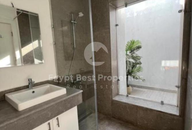 72720533 - Property Image 3