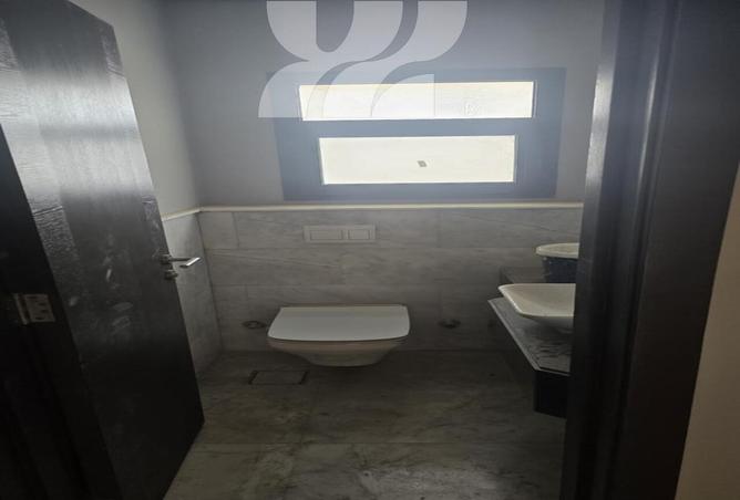 81832668 - صورة العقار 3