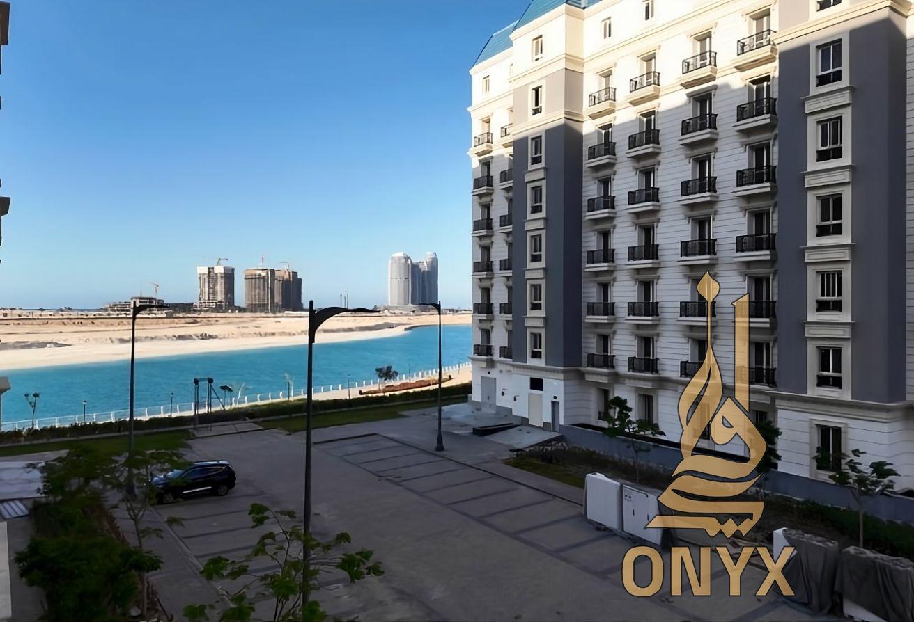 3-bedroom apartment 145 m² for sale in Latin District