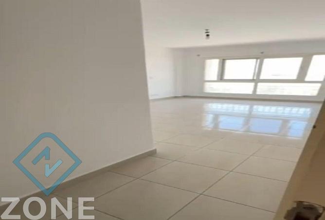 8710225 - صورة العقار 2