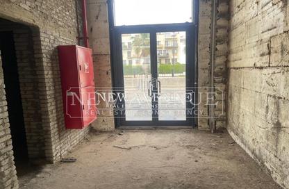Retail - Studio - 2 Bathrooms for rent in Sodic West - Sheikh Zayed Compounds - Sheikh Zayed City - Giza