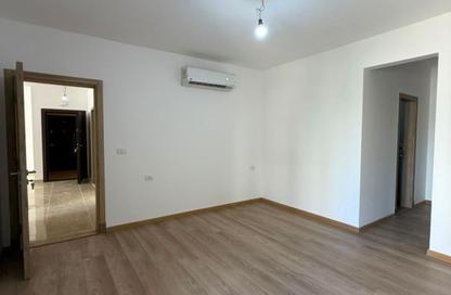Apartment - 2 Bedrooms - 2 Bathrooms for rent in Moon Residences - Fifth Square - The 5th Settlement - New Cairo City - Cairo