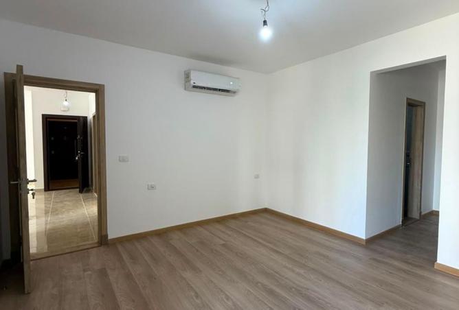 104879451 - Property Image 3