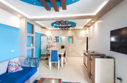 Apartment - 2 Bedrooms - 1 Bathroom for sale in Mostafa Kamel Tunnel - Mustafa Kamel - Hay Sharq - Alexandria