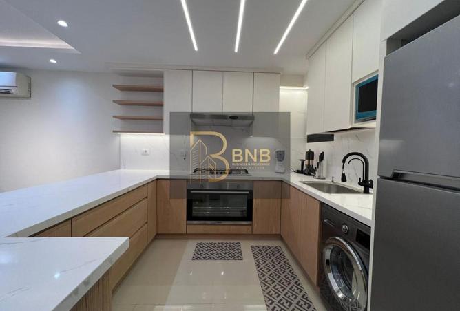 82101578 - Property Image 3