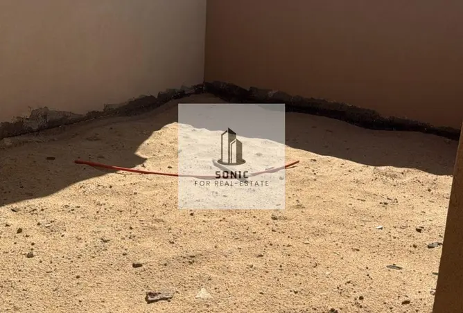 117013168 - Property Image 3
