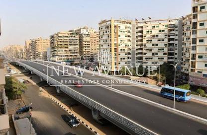 شقة - 3 غرف نوم - 1 حمام للبيع في شارع مصطفي النحاس - المنطقة السادسة - مدينة نصر - القاهرة