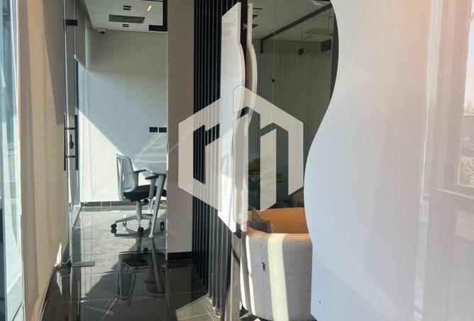 98549293 - Property Image 3