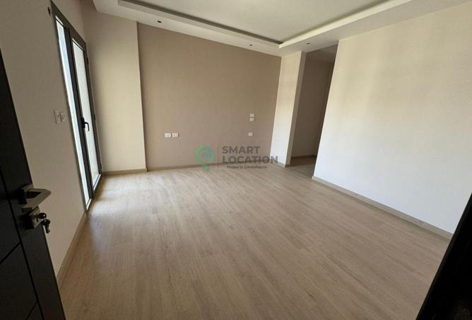 8638718 - Property Image 2