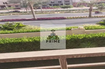 Apartment - 3 Bedrooms - 2 Bathrooms for sale in Fifth Square - The 5th Settlement - New Cairo City - Cairo