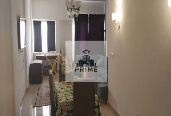 8643001 - Property Image 3