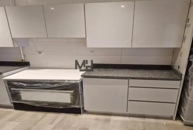 121142602 - Property Image 2