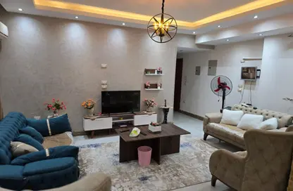 Apartment - 3 Bedrooms - 2 Bathrooms for rent in El Yasmeen 5 - El Yasmeen - New Cairo City - Cairo