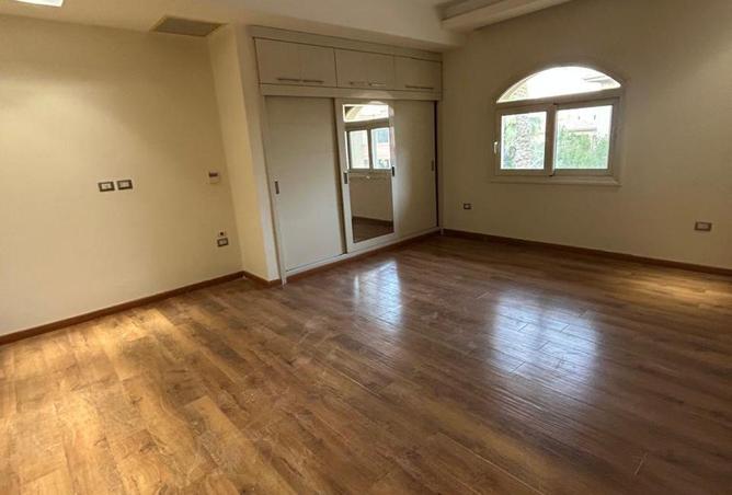 74319617 - Property Image 2